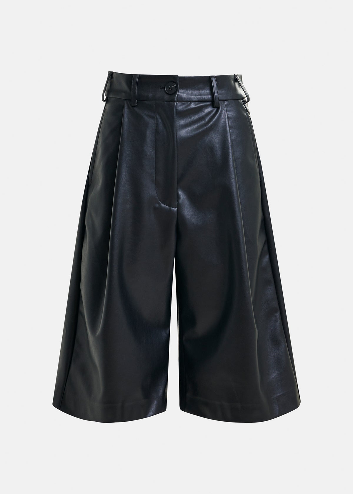 Itop faux leather shorts