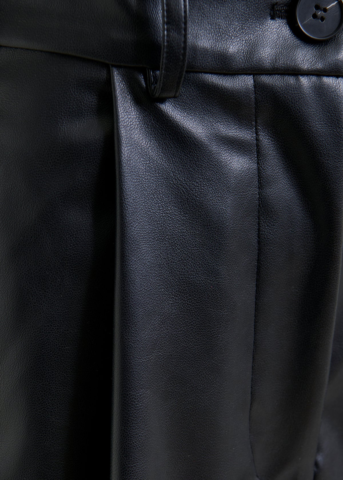 Itop faux leather shorts