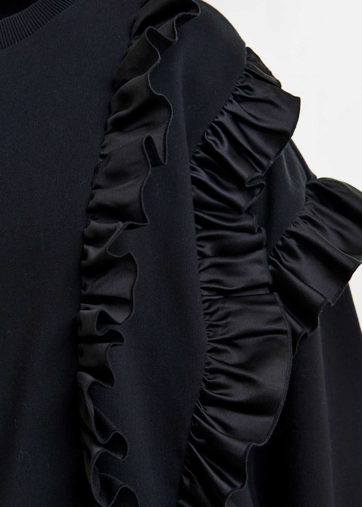 Iwave sweatshirt with frills