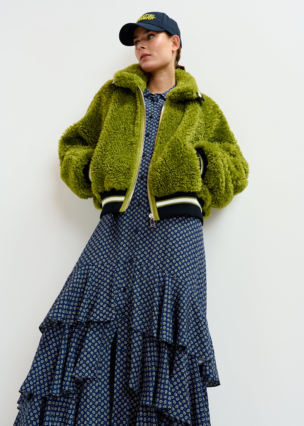 Iwill faux fur jacket