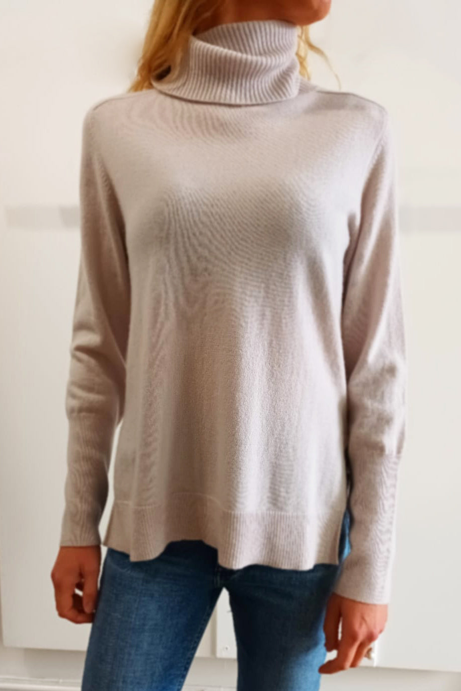 Van Kukil Melanie Roll Neck Long Jumper