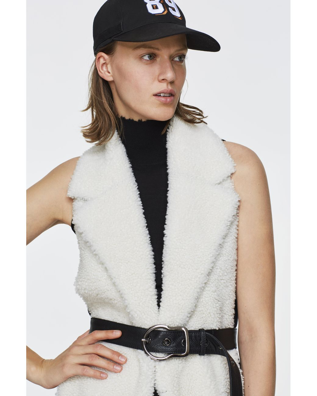 Dorothee Schumacher Gilet écharpe bouclée mélangée