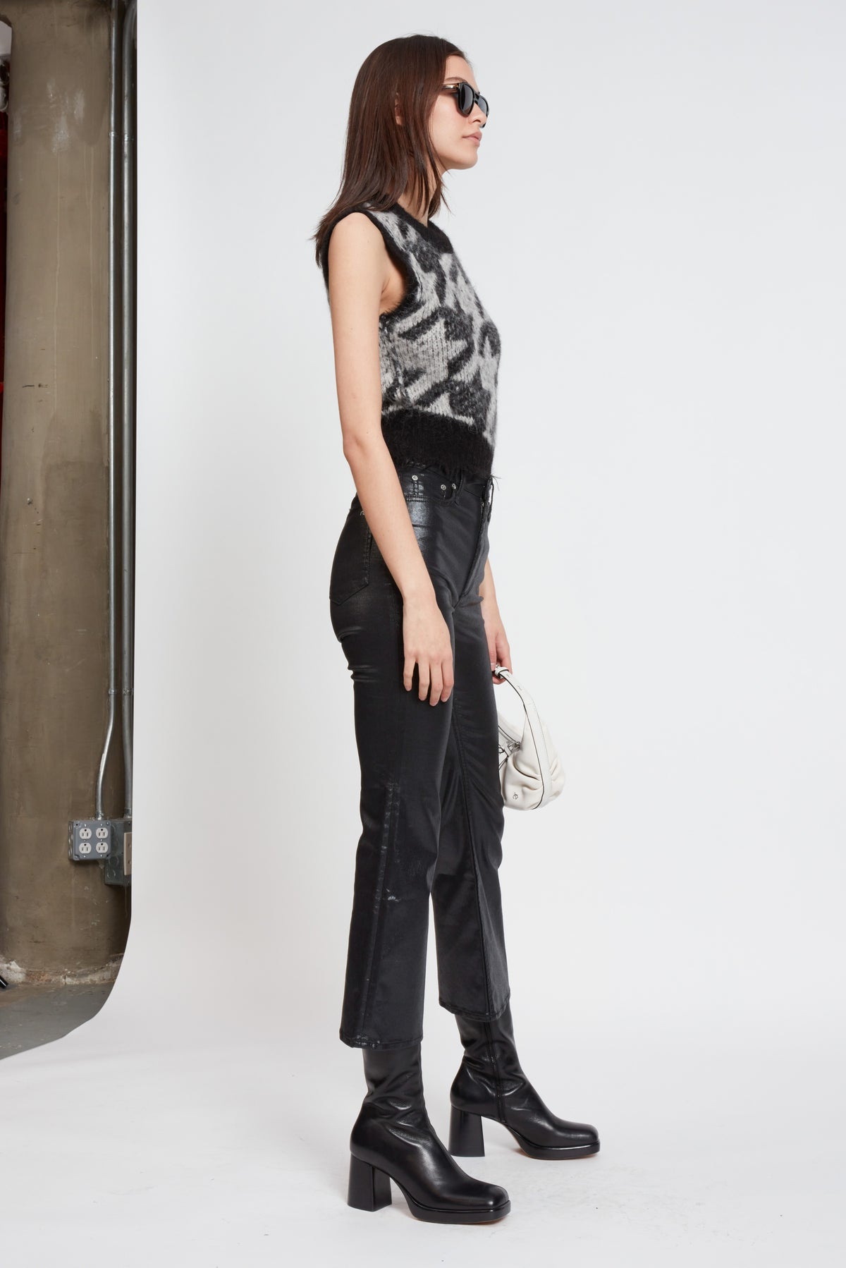 rag &amp; bone Casey High-Rise Ankle Flare Jeans